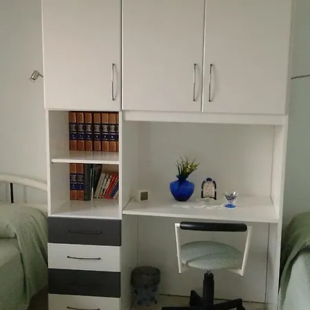 Il Tuo Letto Sullo Stretto-2